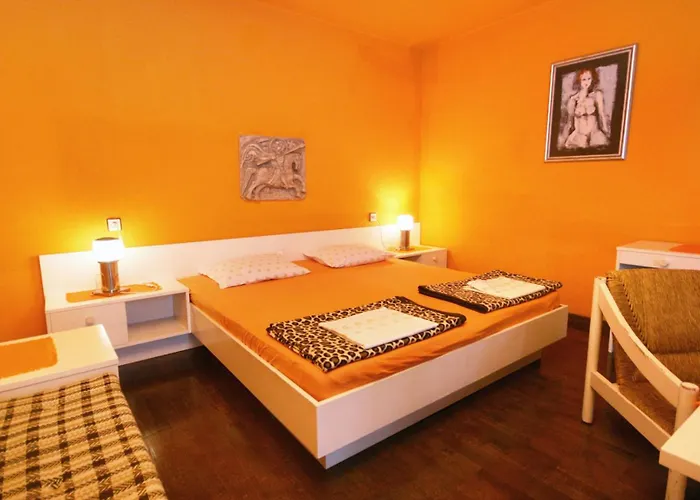 And With Parking Space - 6644