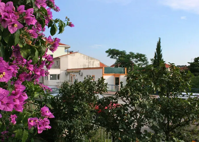 And With Parking Space - 6644 Makarska