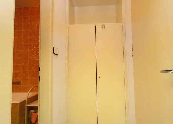 And With Parking Space - 6644 Makarska