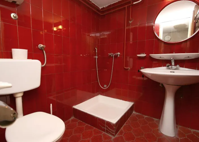 And With Parking Space - 6644