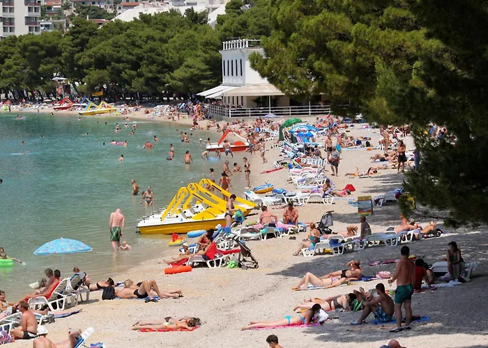 Pensionat And With Parking Space - 6644