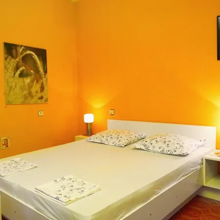 And With Parking Space - 6644 Pensionat 3*