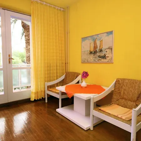 Pensionat And With Parking Space - 6644 3*